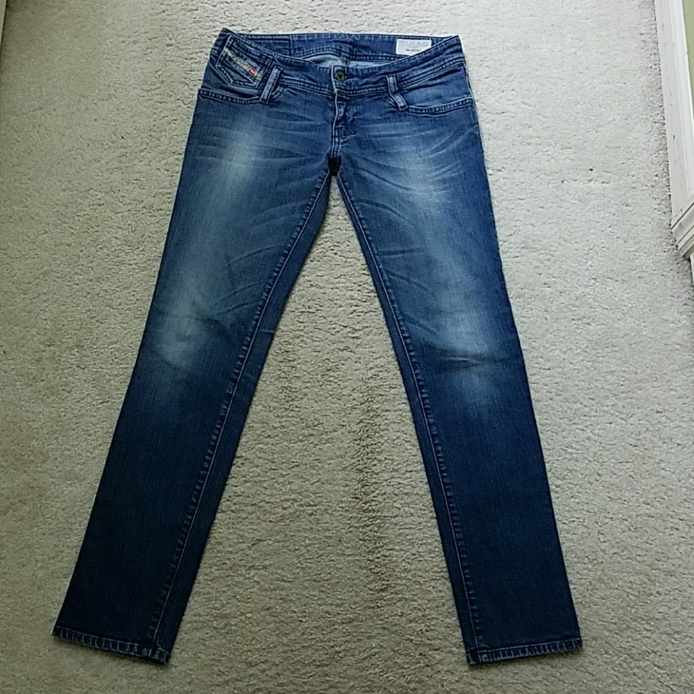 Diesel Low Rise Slim Tapered Jeans (Pre-owned)